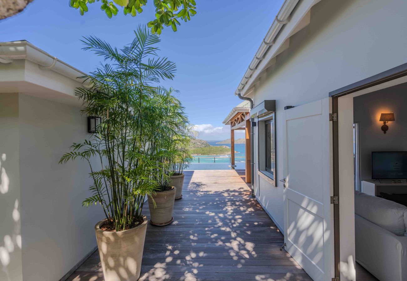 Villa en San Bartolomé - A VIEW