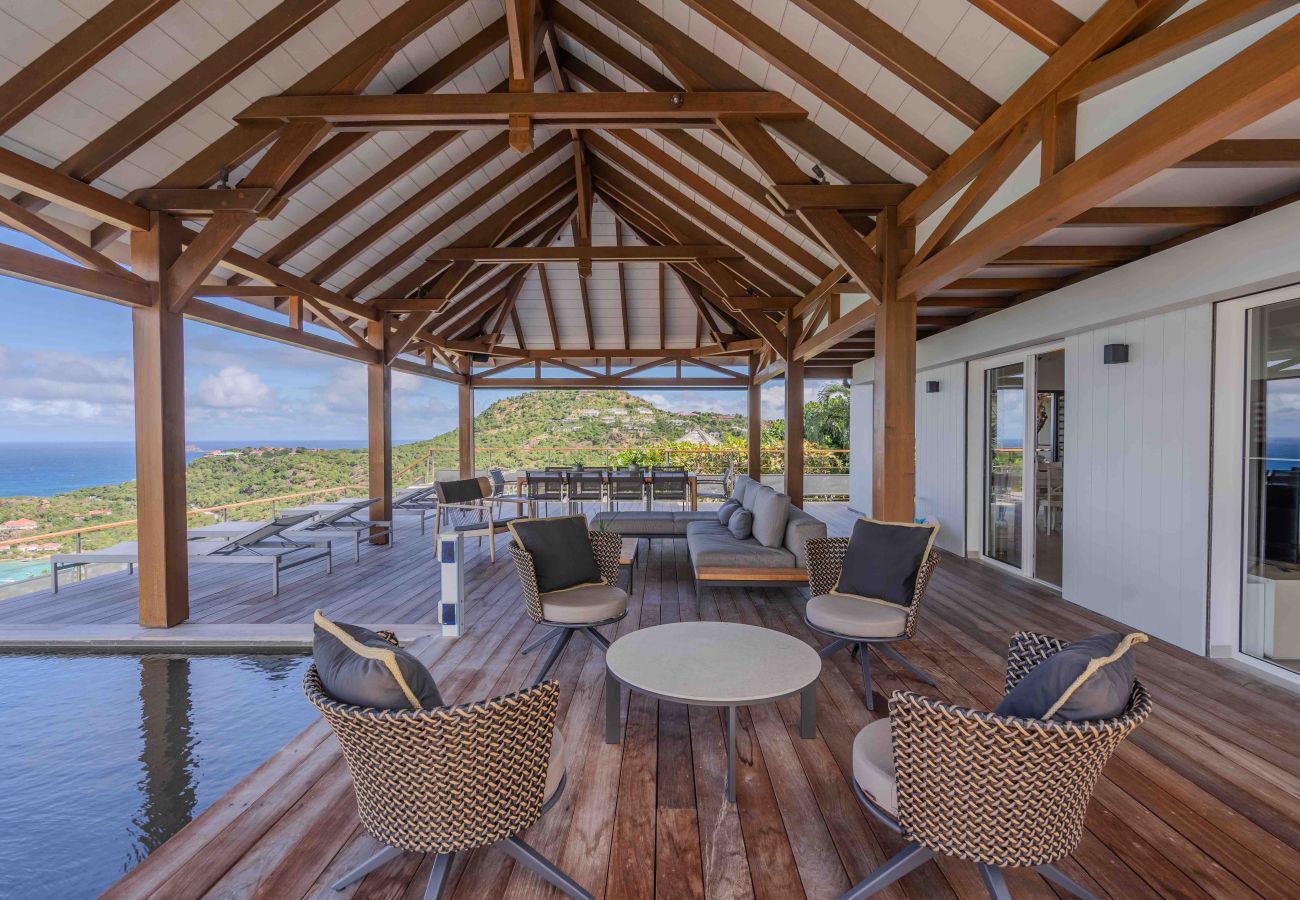 Villa en San Bartolomé - A VIEW