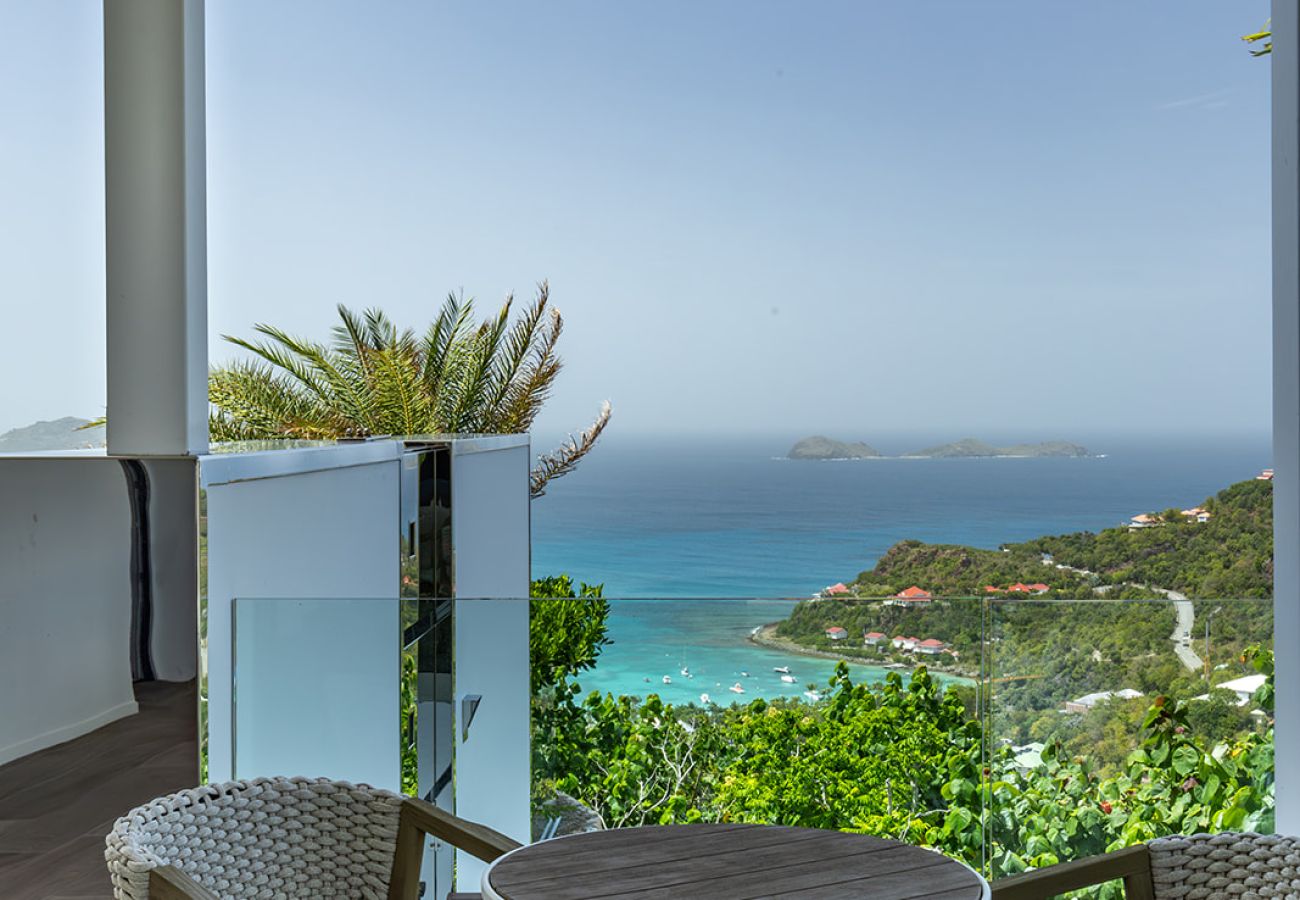 Villa en San Bartolomé - WINE NOTE