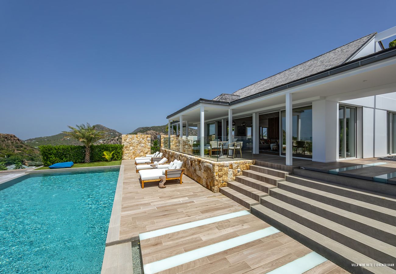 Villa en San Bartolomé - WINE NOTE