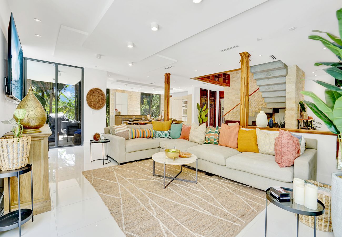 Villa en Miami - AMBER