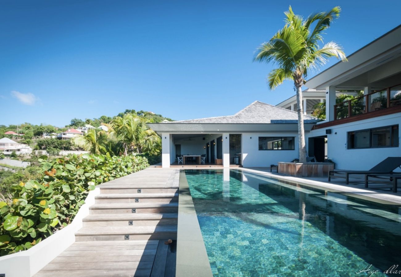 Villa en San Bartolomé - JOCAPANA