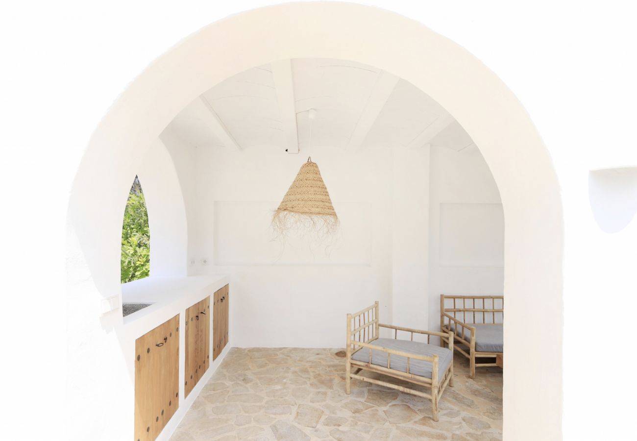 Villa en Santa Gertrudis - PEPITA