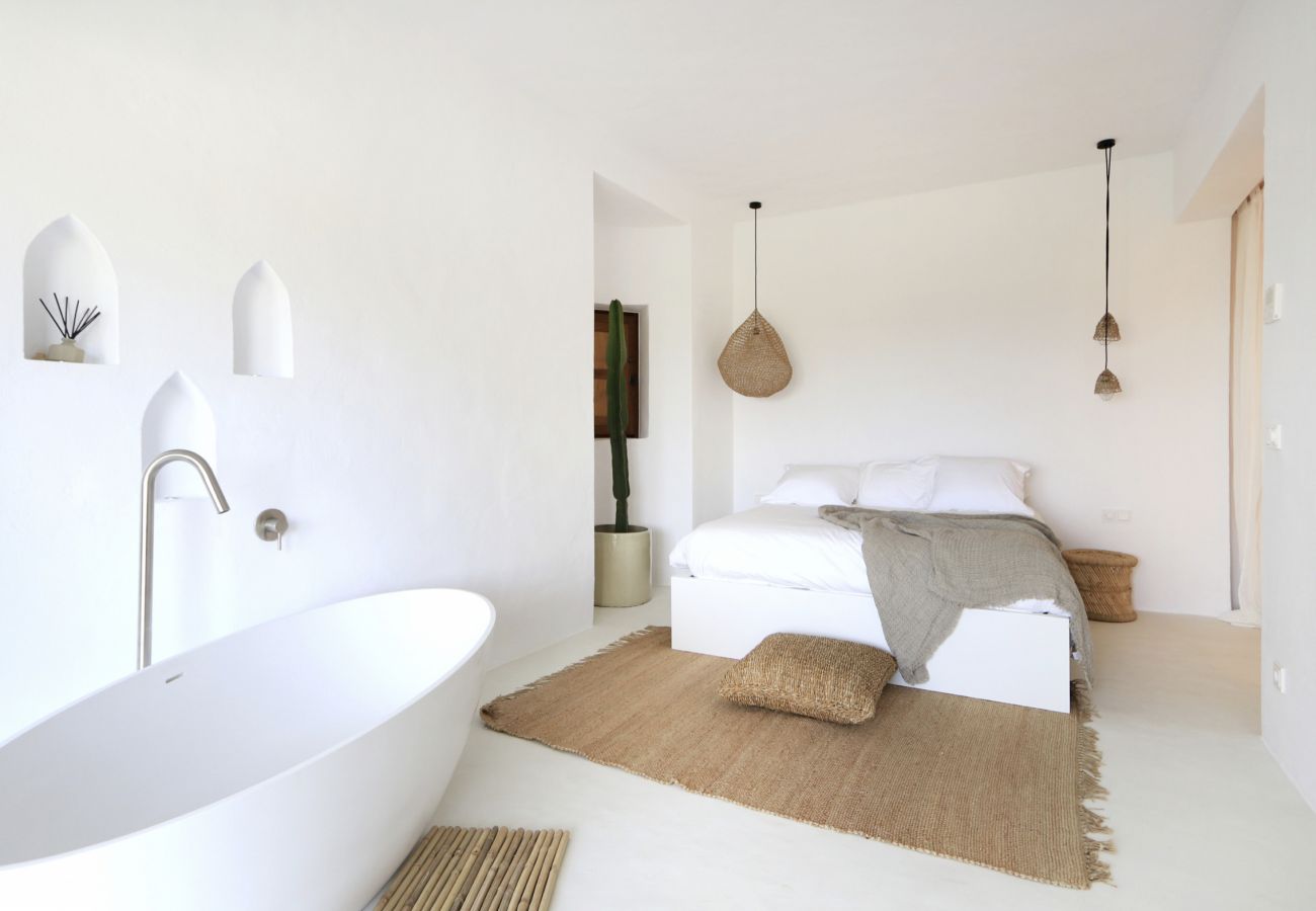 Villa en Santa Gertrudis - PEPITA