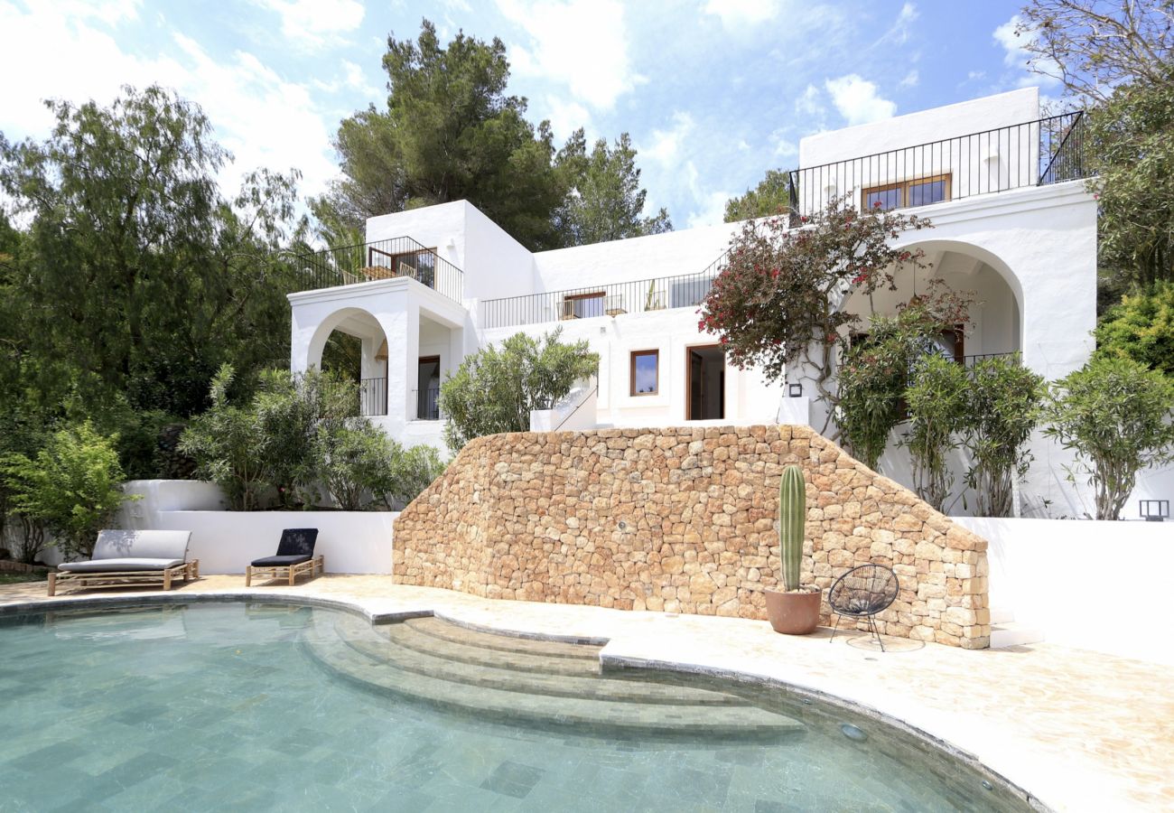 Villa en Santa Gertrudis - PEPITA