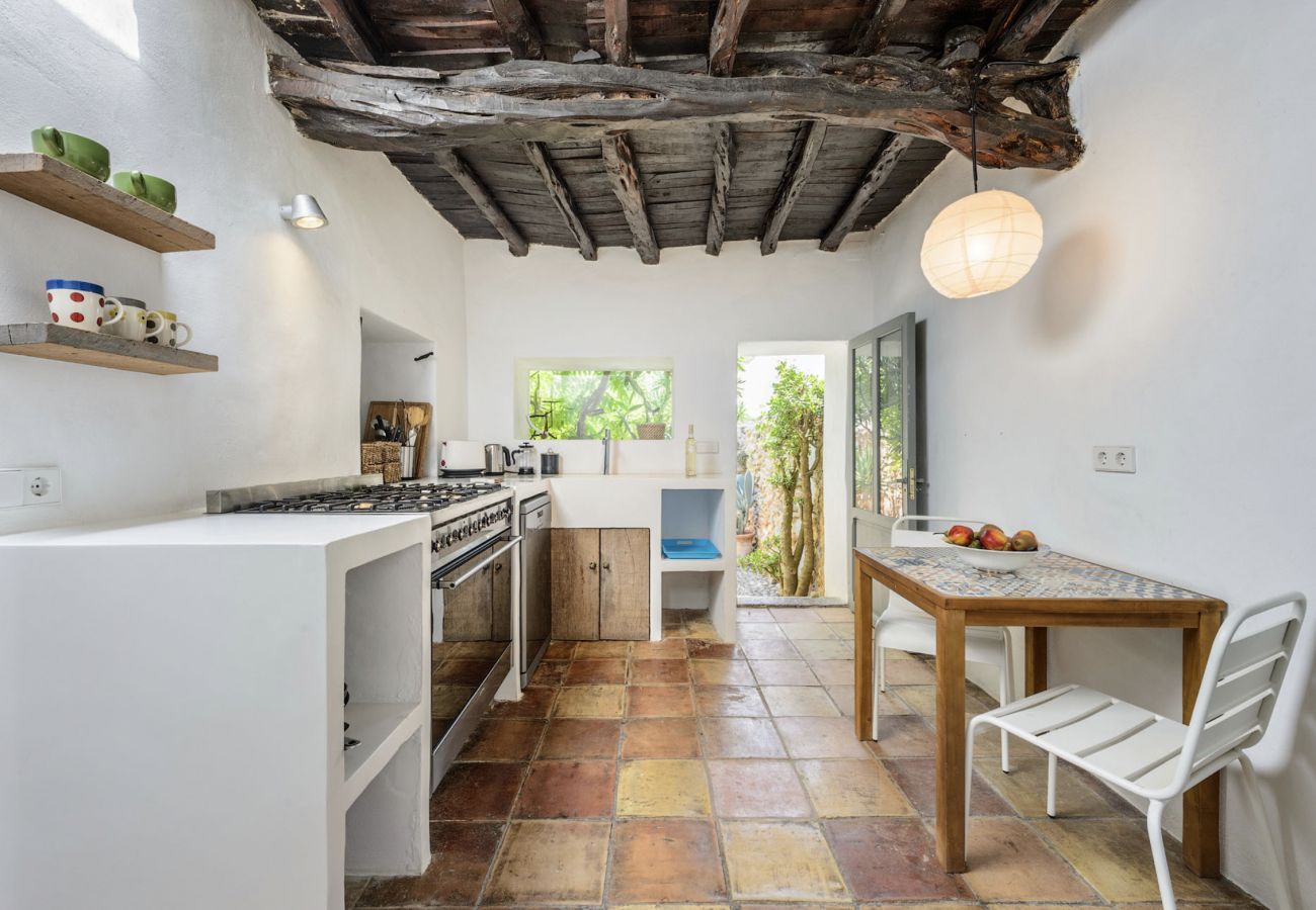 Villa en Sant Josep de Sa Talaia / San Jose - NATURA