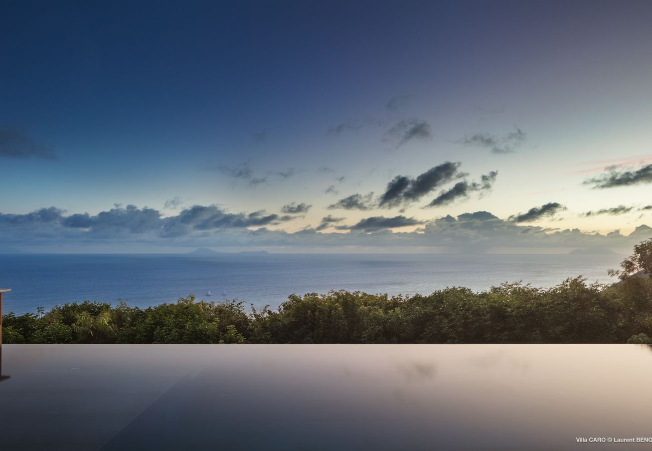 Villa en San Bartolomé - CARO