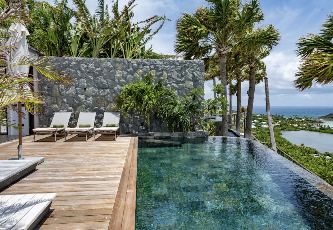 Villa en San Bartolomé - TAKAMAKA
