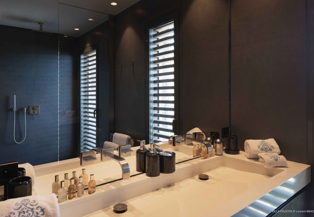 Villa en San Bartolomé - FELICITA