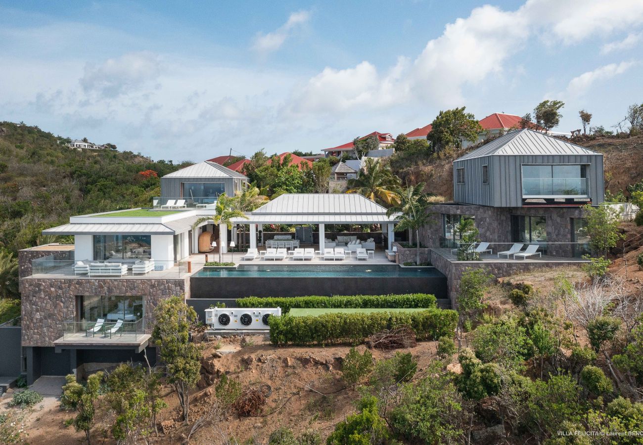 Villa en San Bartolomé - FELICITA