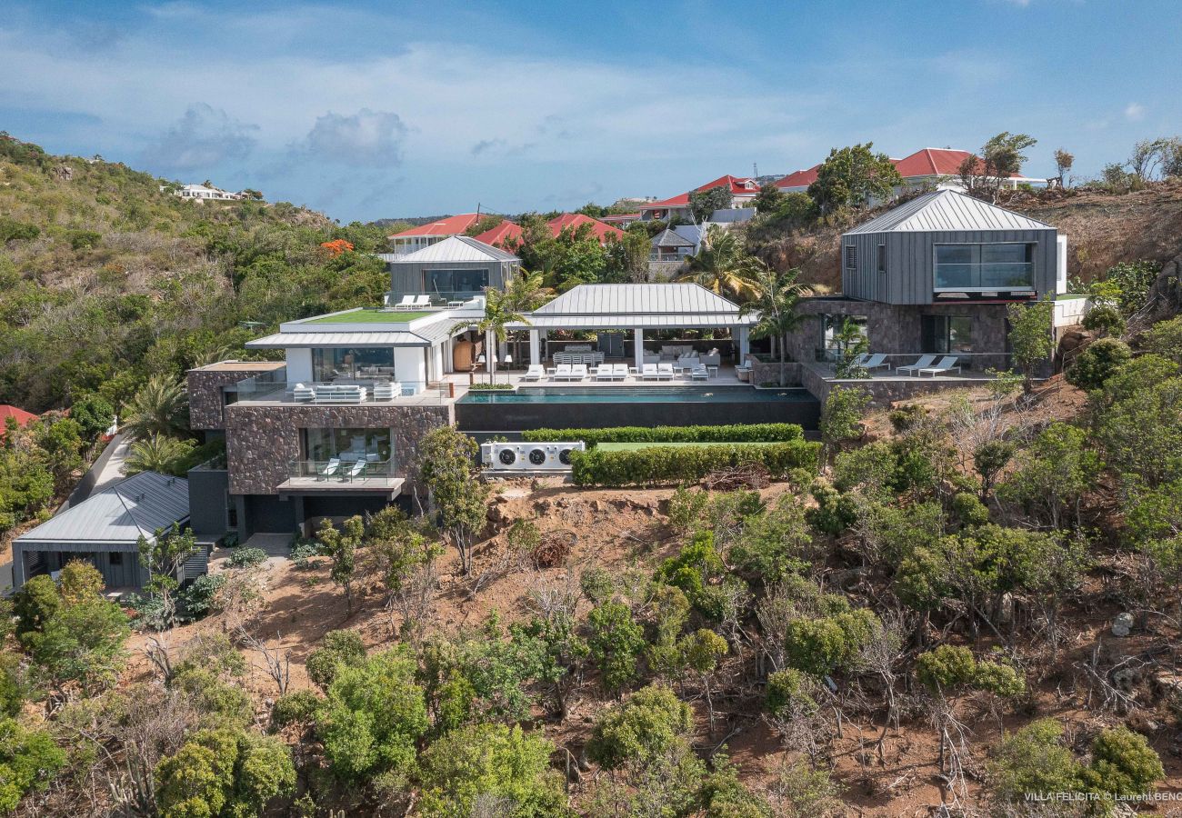 Villa en San Bartolomé - FELICITA