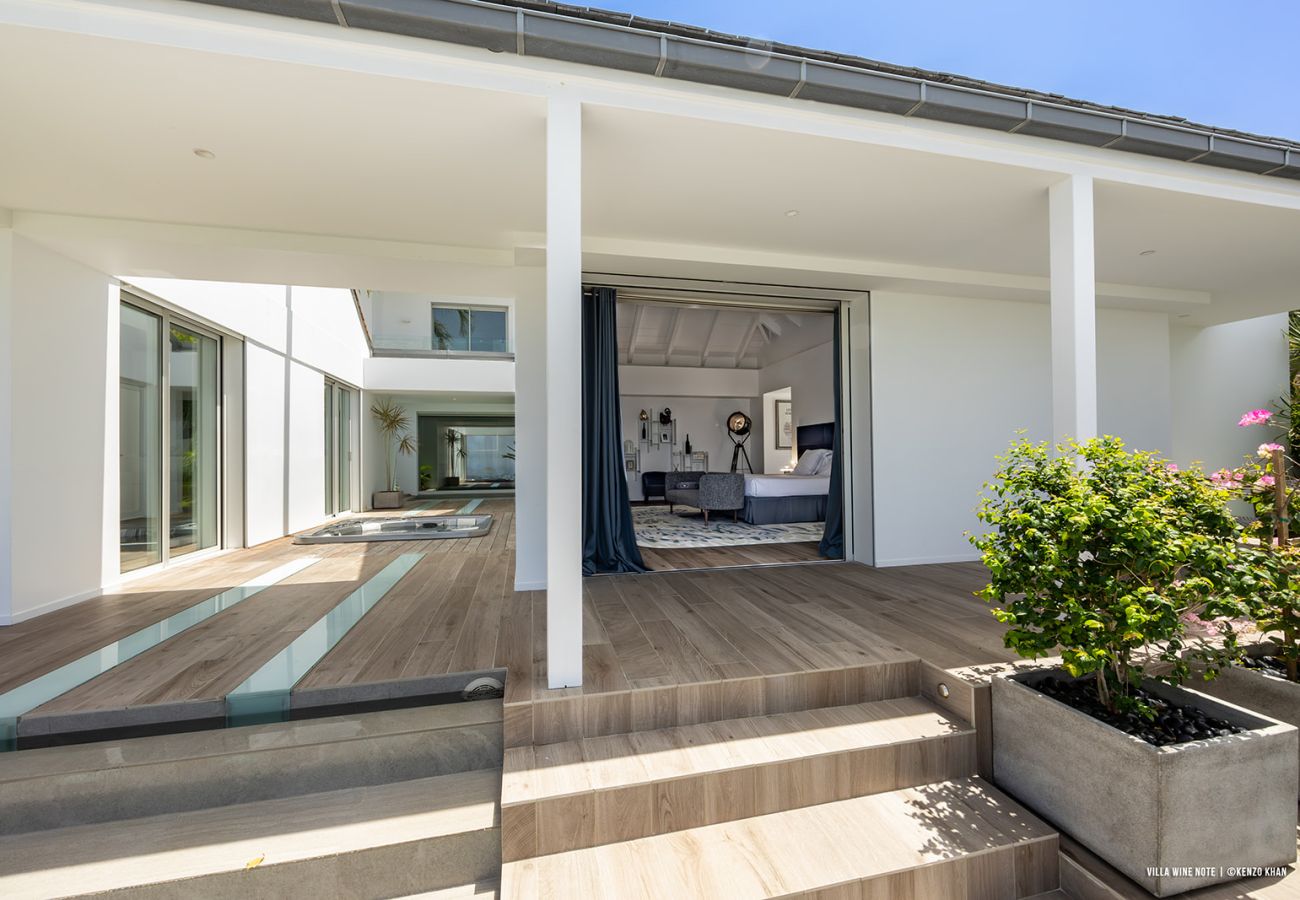 Villa à Saint Barthélemy - WINE NOTE