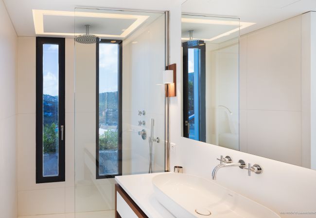 Villa à Saint Barthélemy - ROCK Villa à Saint Barthélemy - ROCK