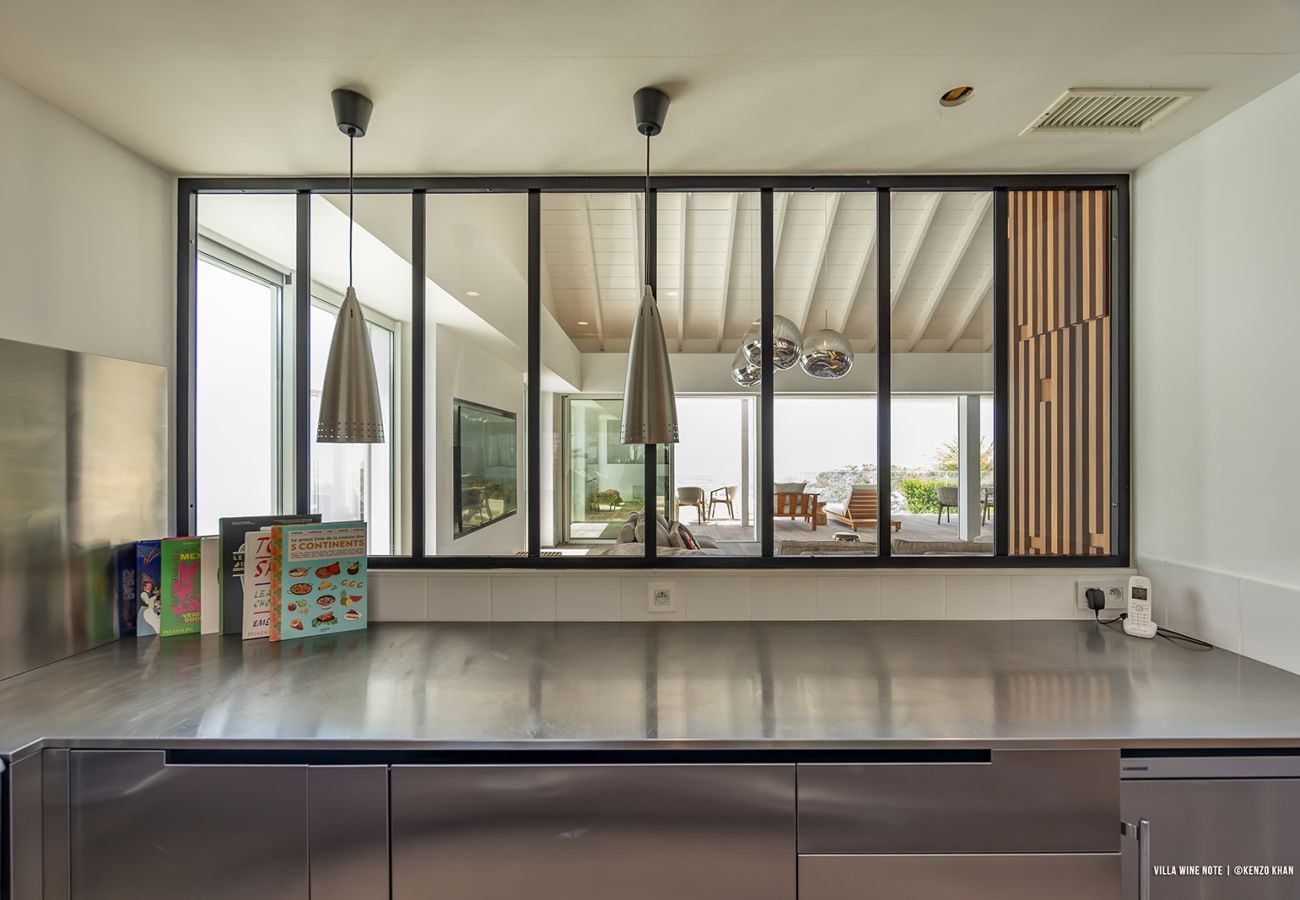Villa in Saint Barthélemy - WINE NOTE