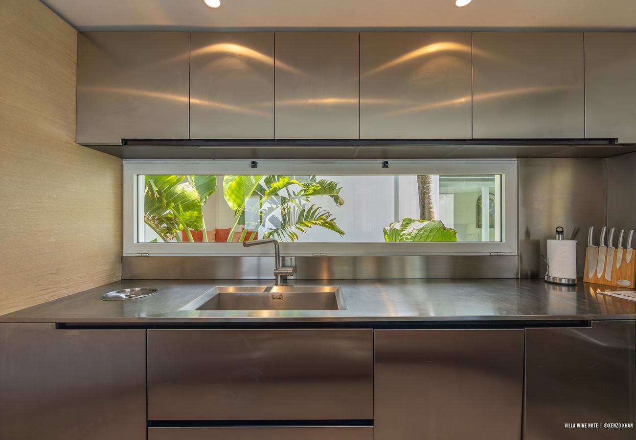 Villa in Saint Barthélemy - WINE NOTE