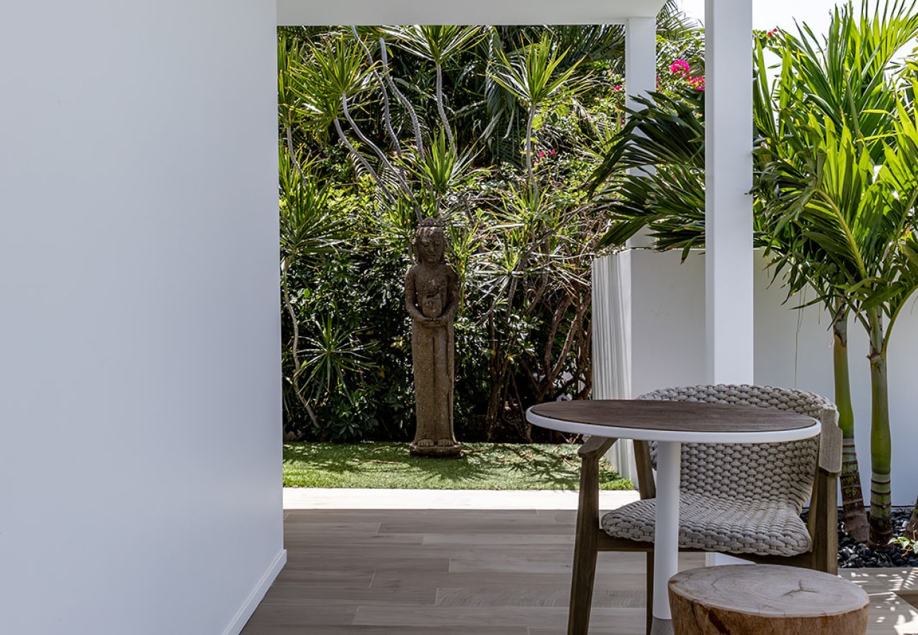Villa in Saint Barthélemy - WINE NOTE