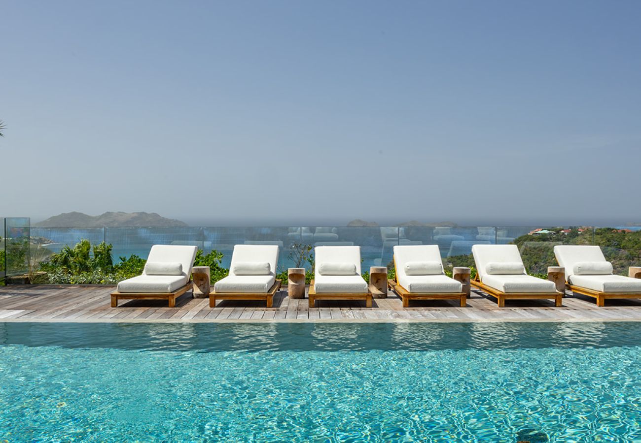 Villa in Saint Barthélemy - WINE NOTE