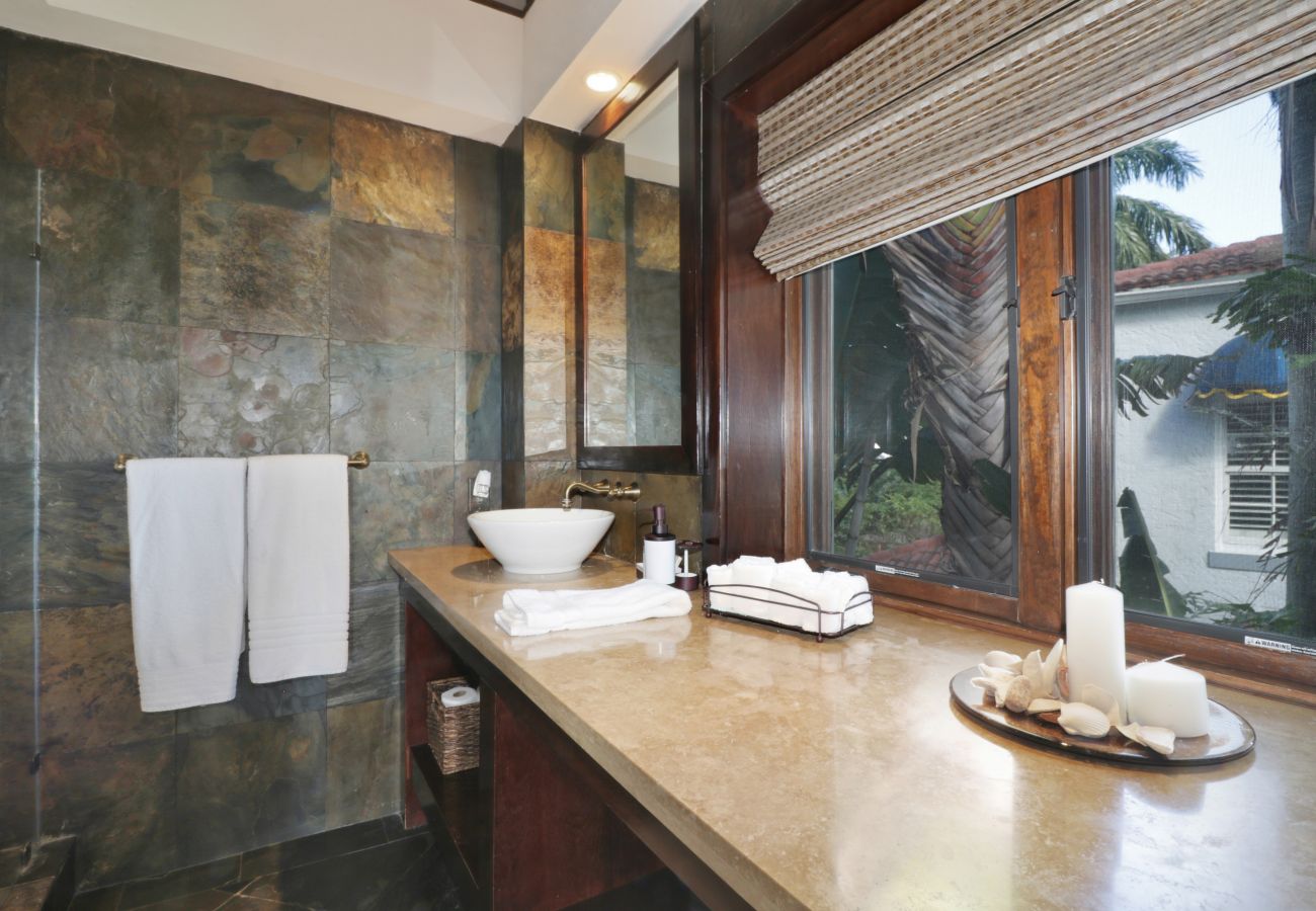 Villa in Miami Beach - BALI