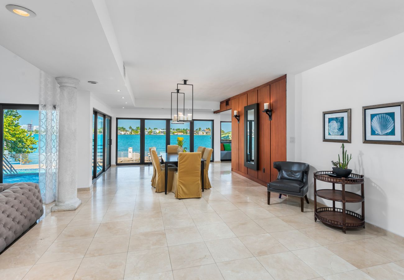 Villa in Miami Beach - ASINA