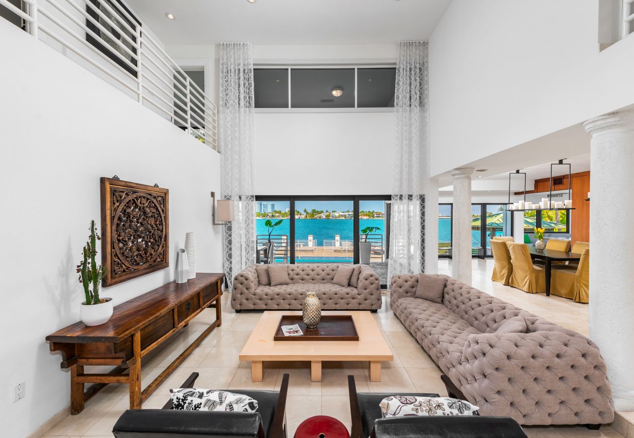 Villa in Miami Beach - ASINA