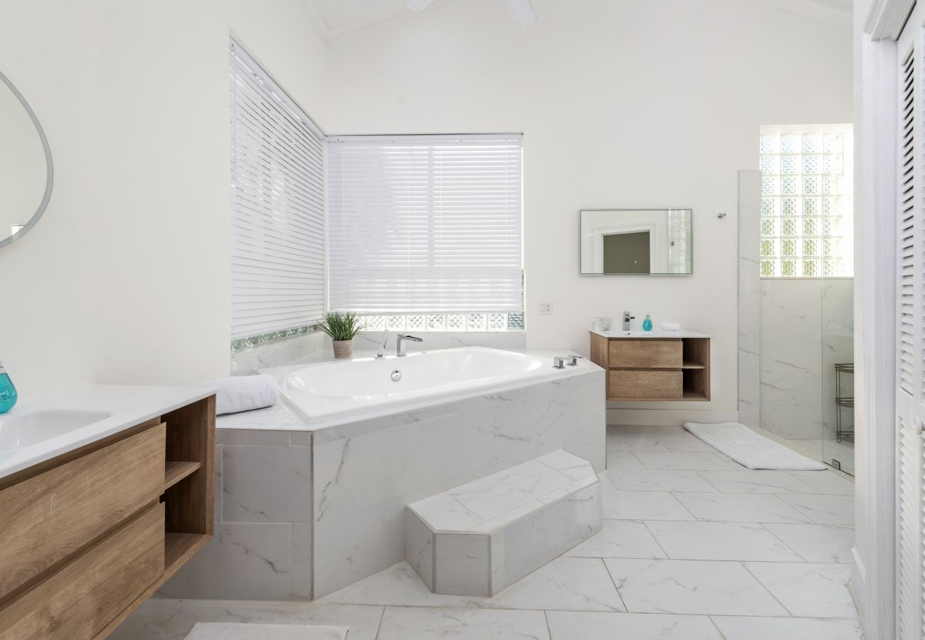 Villa in Miami - NIYAH
