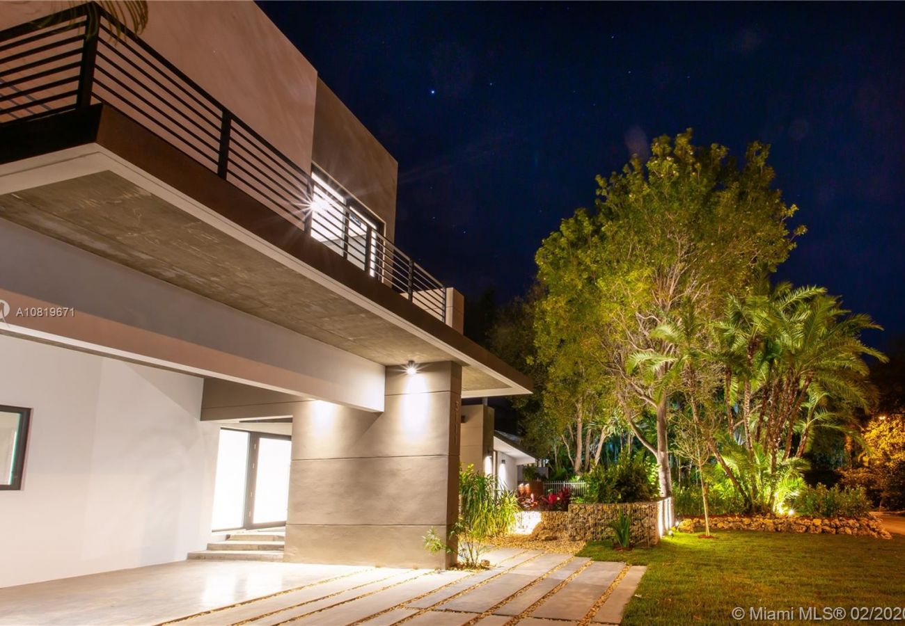 Villa in Miami - SUKAYA