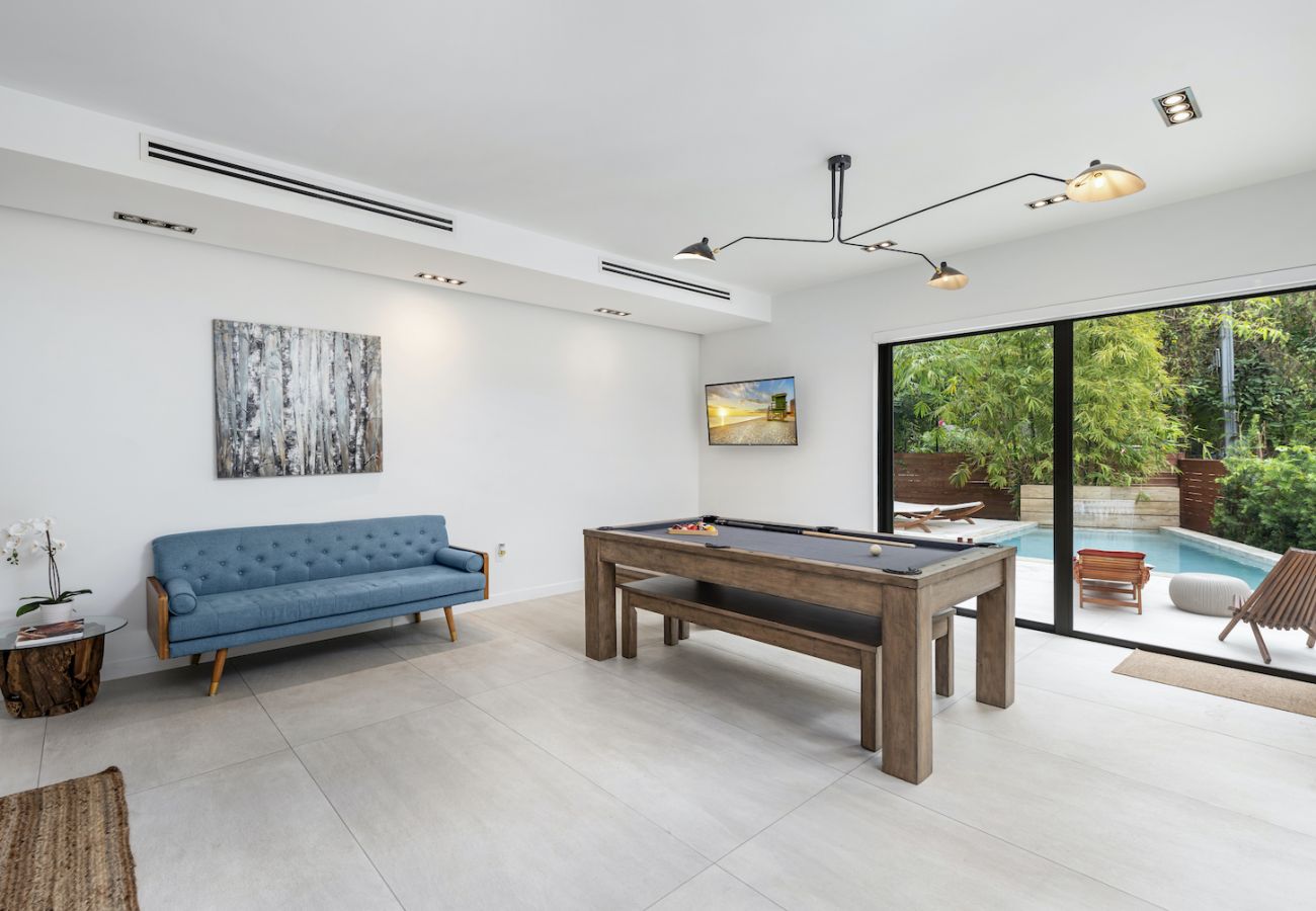 Villa in Miami - SUKAYA