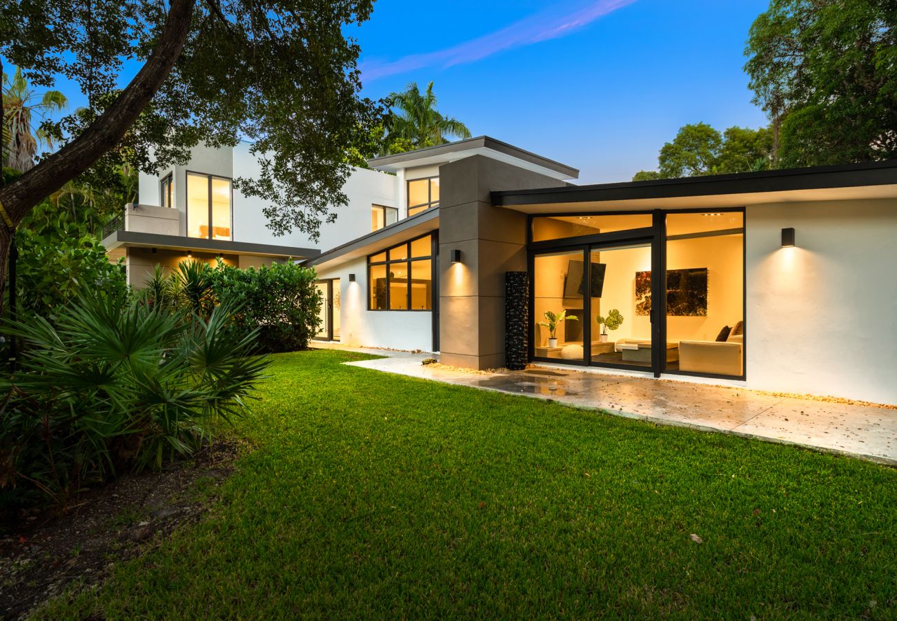 Villa in Miami - SUKAYA