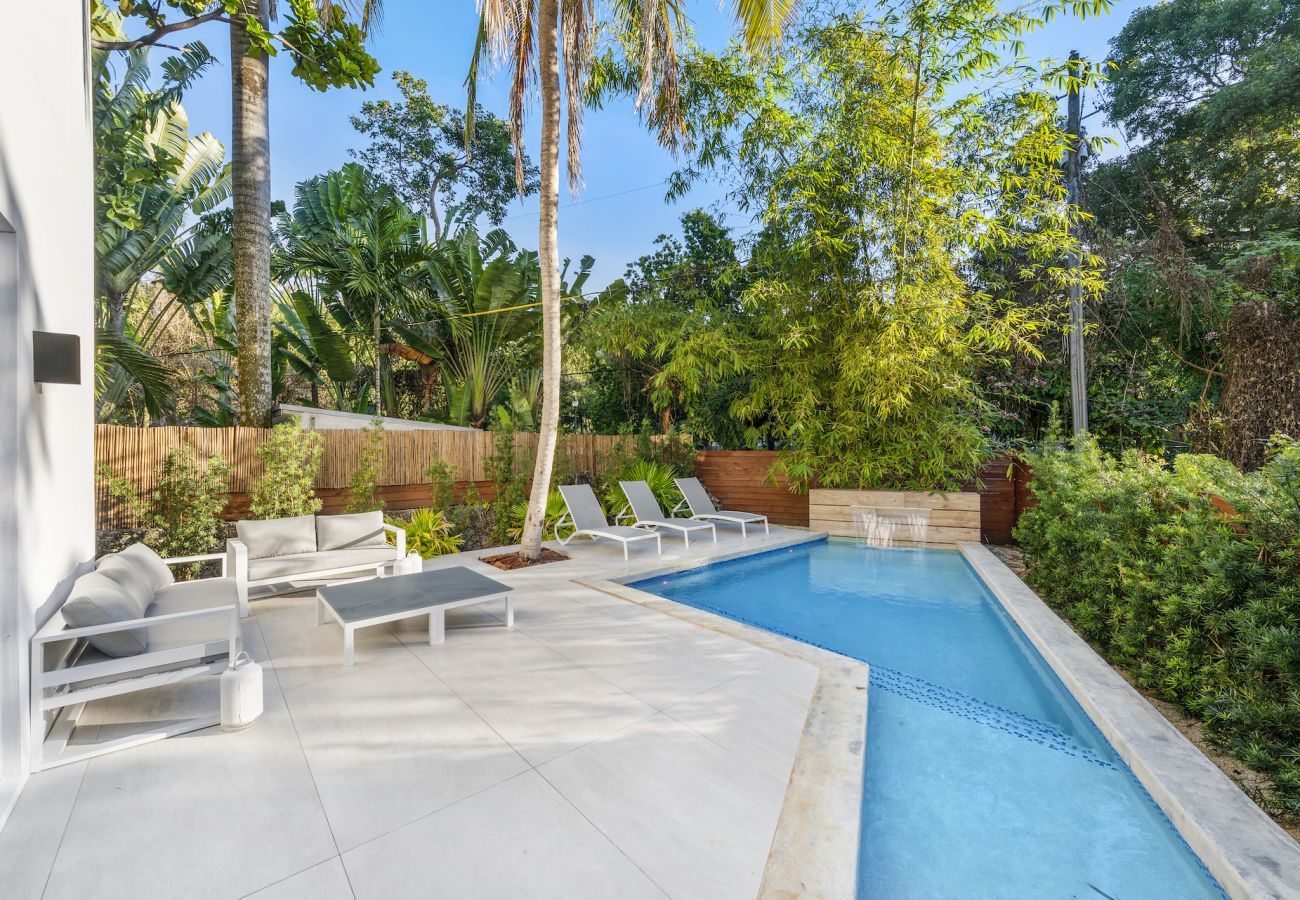 Villa in Miami - SUKAYA