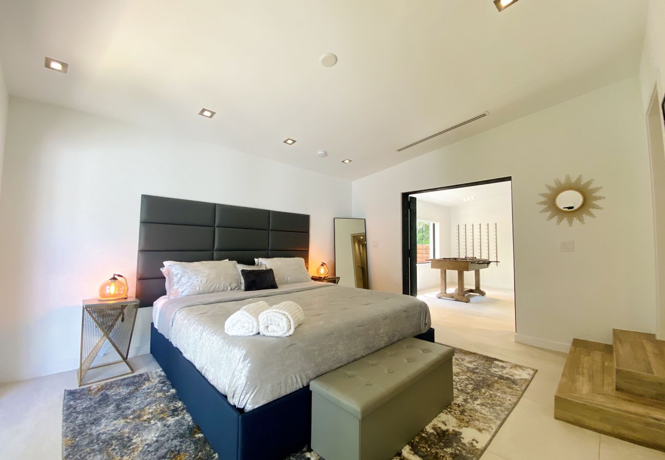 Villa in Miami - SUKAYA
