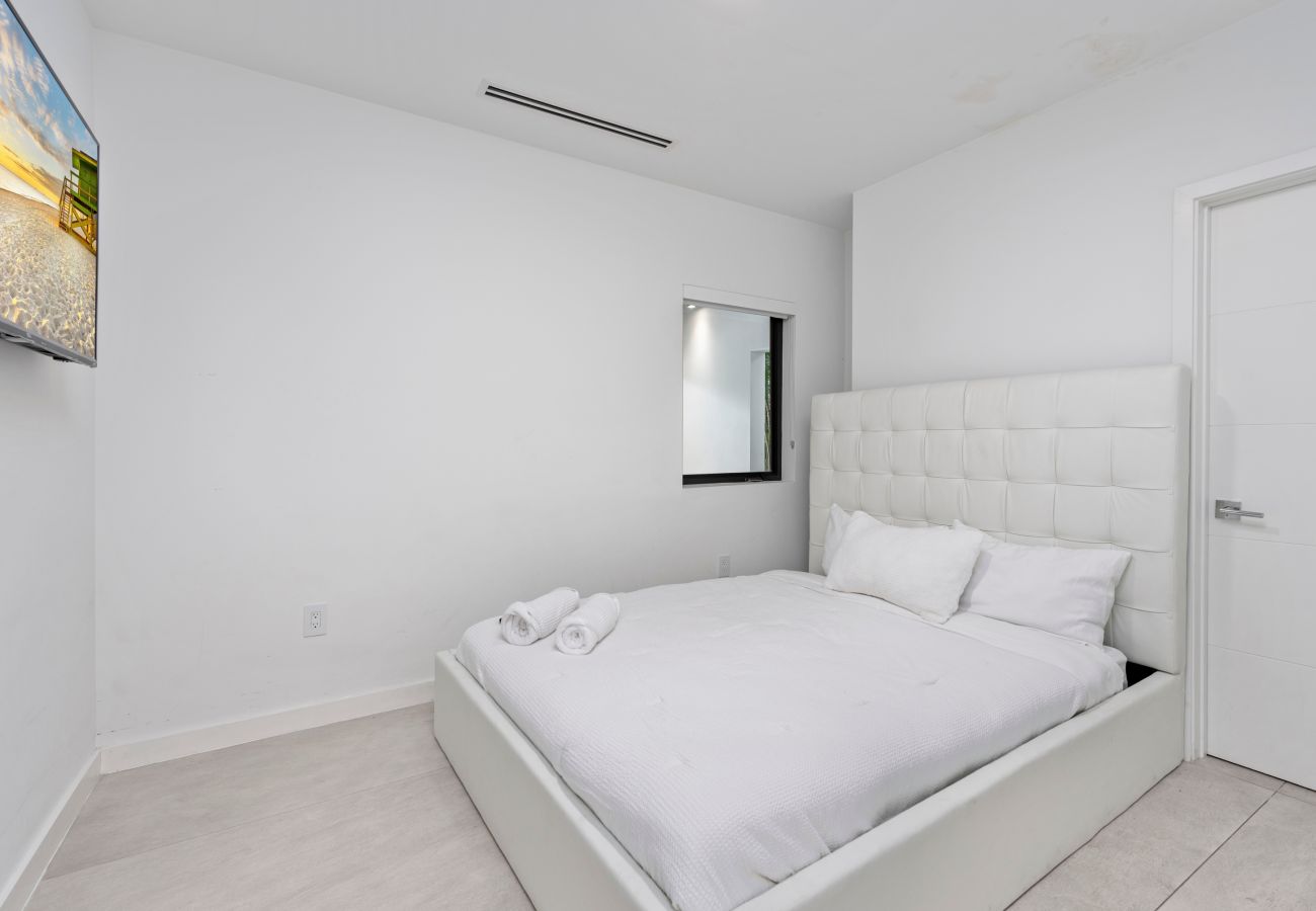 Villa in Miami - SUKAYA