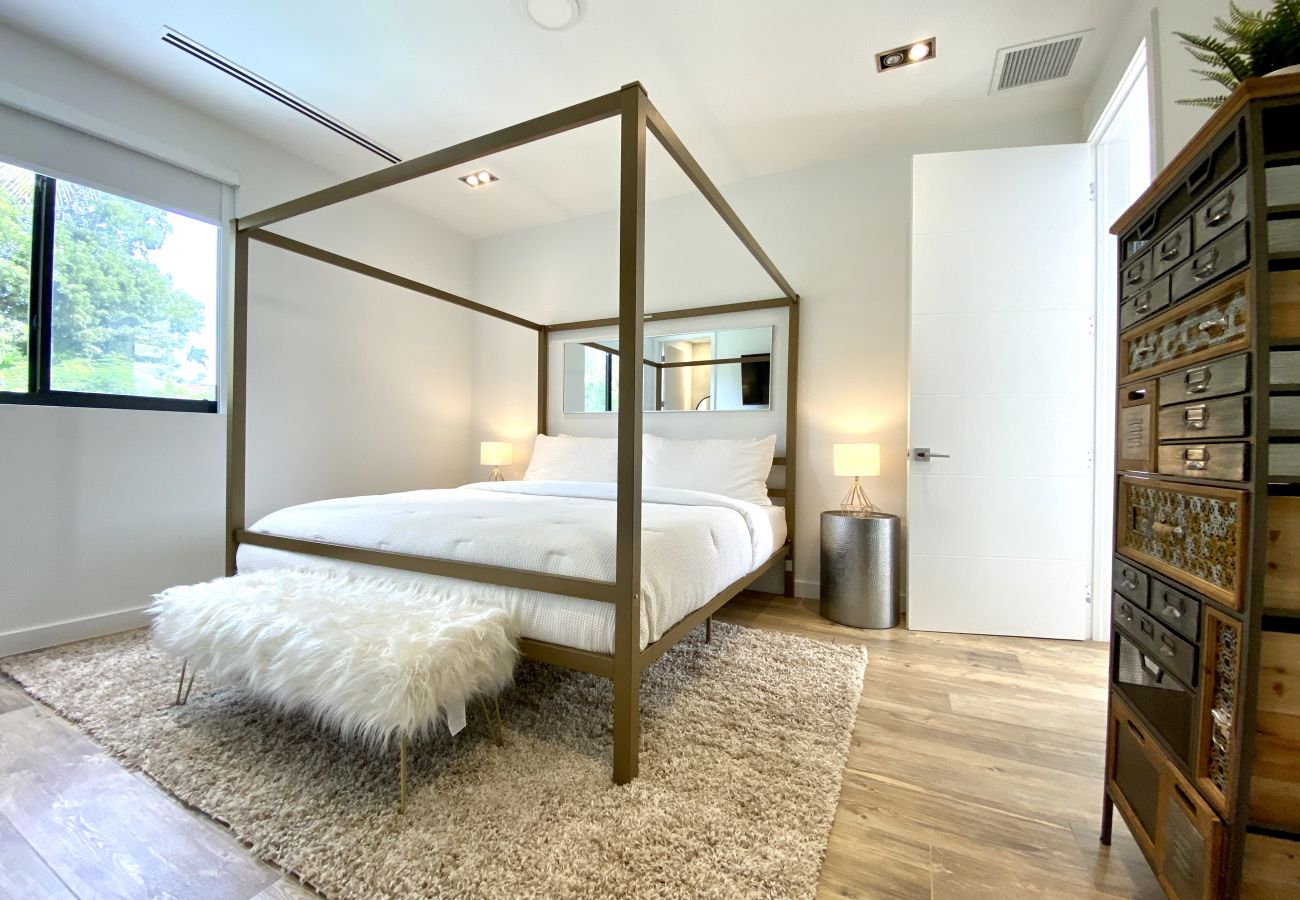Villa in Miami - SUKAYA