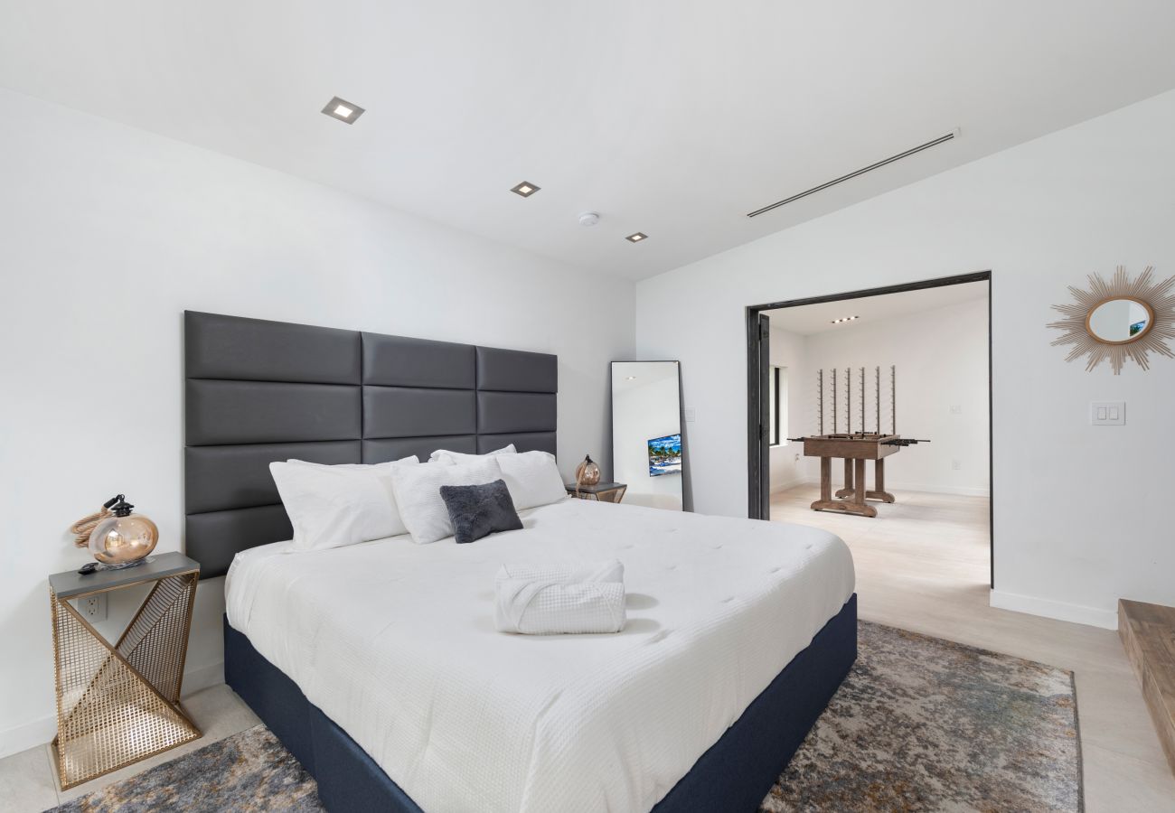 Villa in Miami - SUKAYA