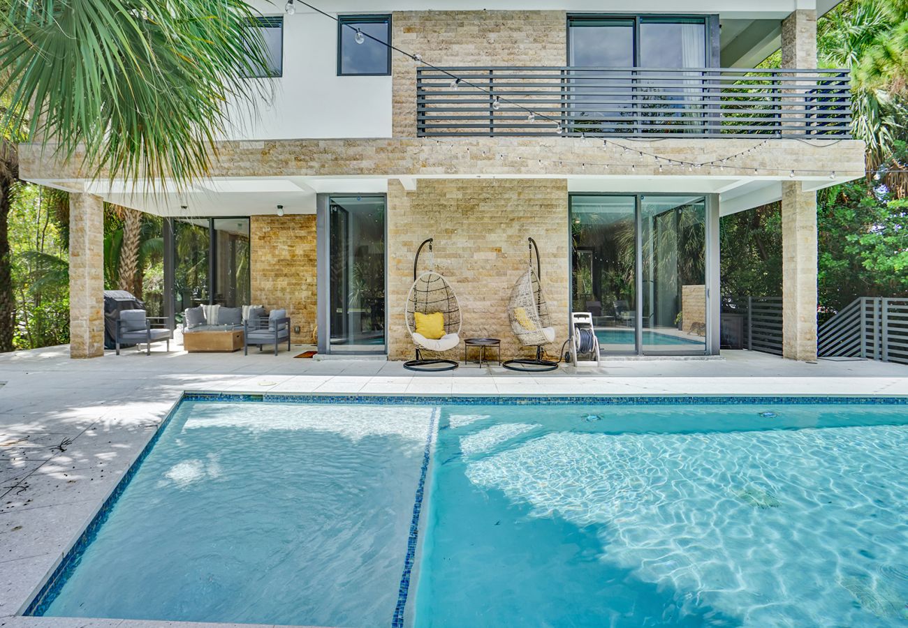 Villa in Miami - AMBER