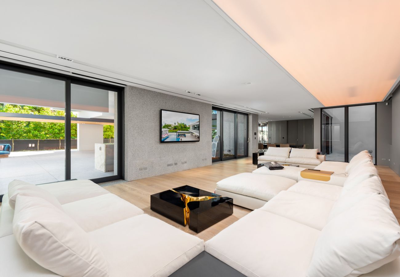 Villa in Miami Beach - STARZA
