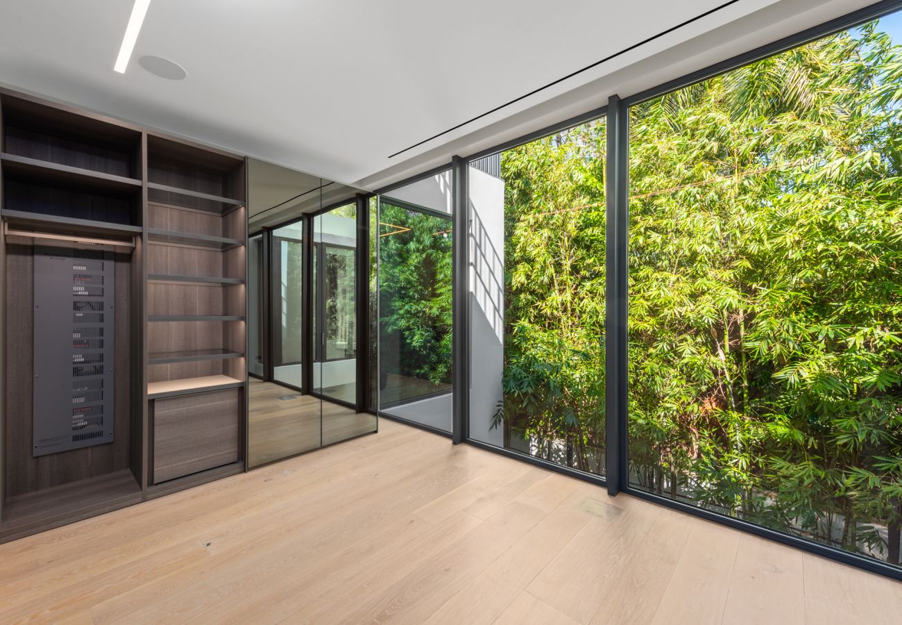 Villa in Miami Beach - STARZA