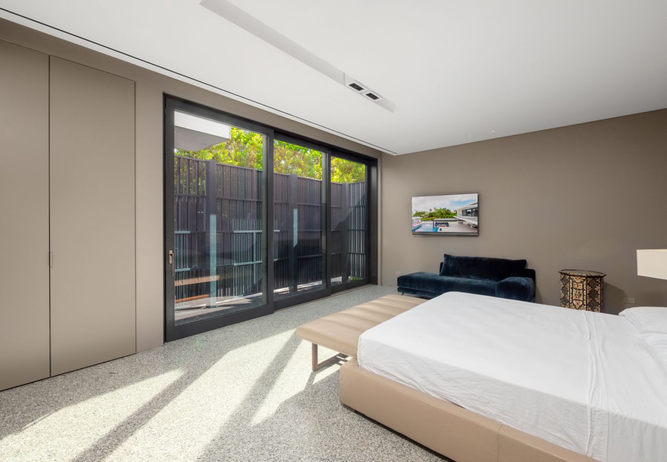 Villa in Miami Beach - STARZA