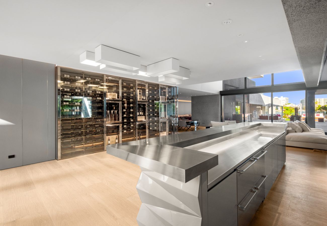 Villa in Miami Beach - STARZA