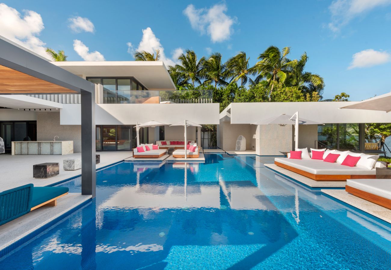 Villa in Miami Beach - STARZA