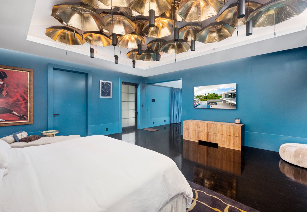 Villa in Miami Beach - STARZA