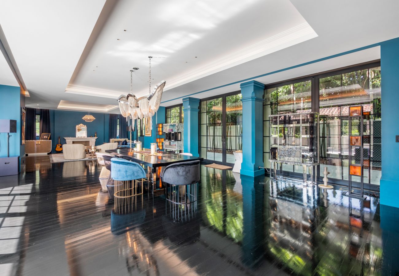 Villa in Miami Beach - STARZA