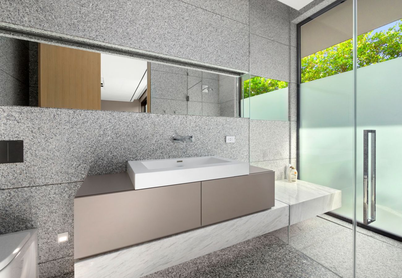 Villa in Miami Beach - STARZA