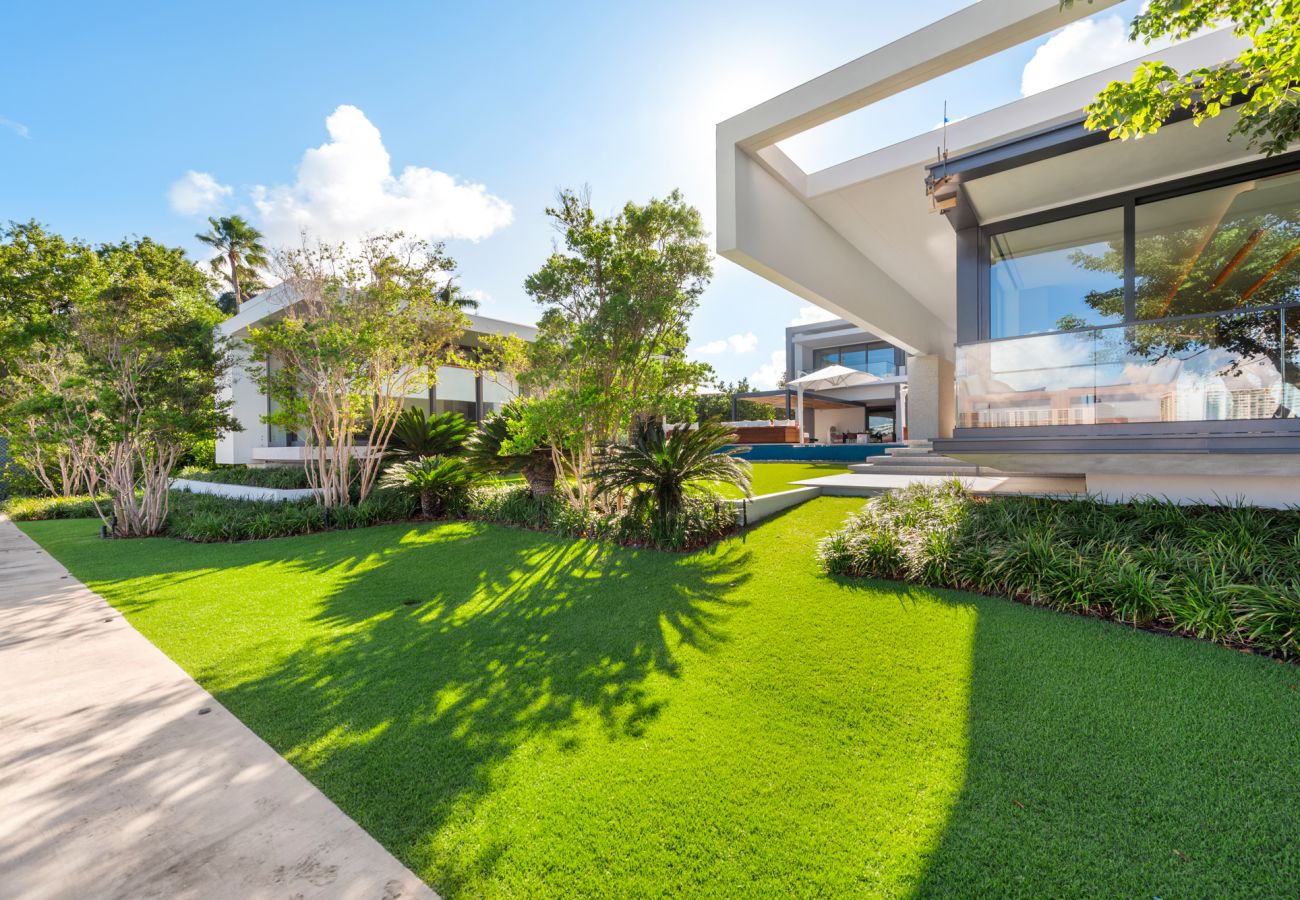 Villa in Miami Beach - STARZA