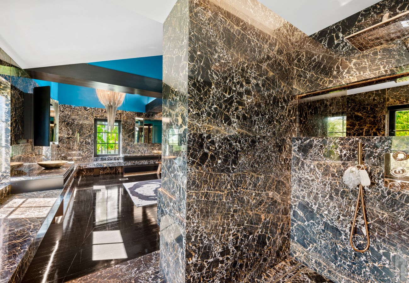 Villa in Miami Beach - STARZA