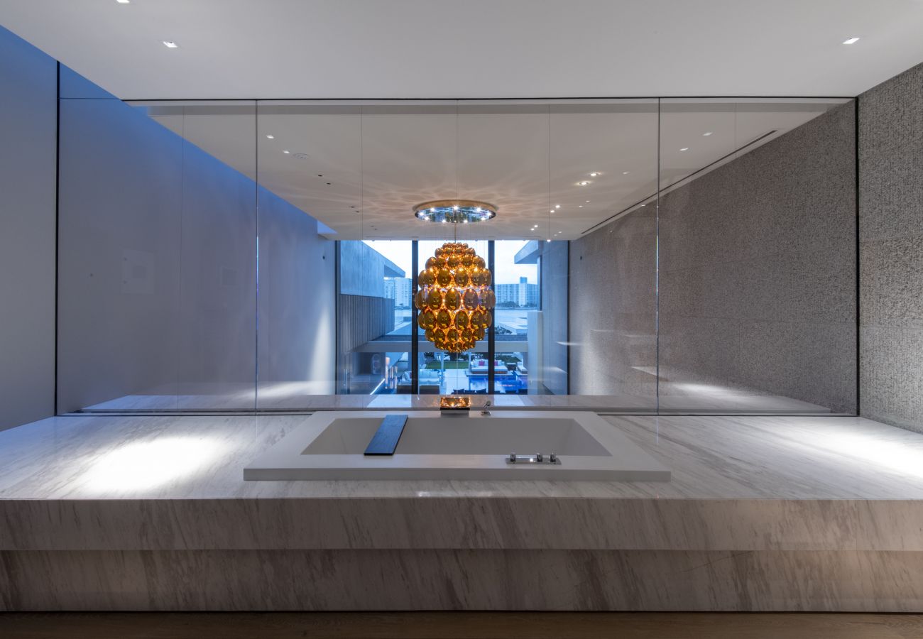 Villa in Miami Beach - STARZA