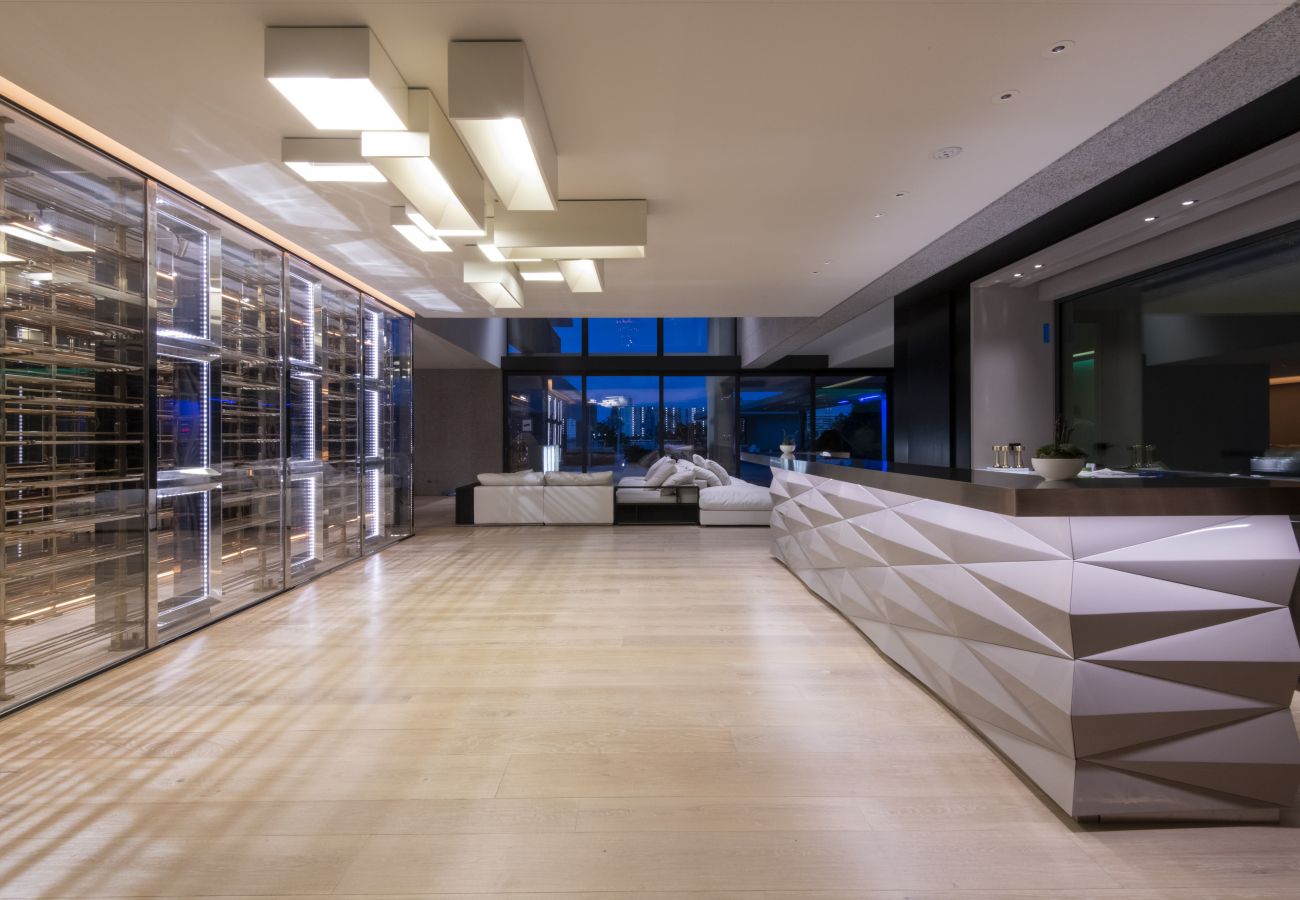 Villa in Miami Beach - STARZA