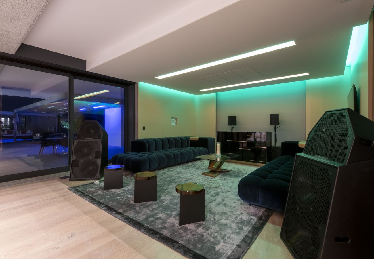 Villa in Miami Beach - STARZA