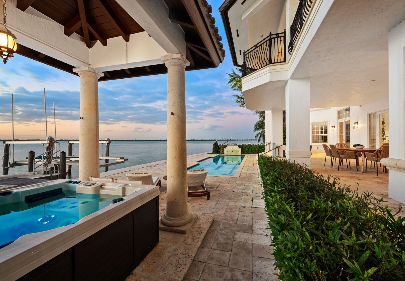 Villa in Miami Beach - UNA