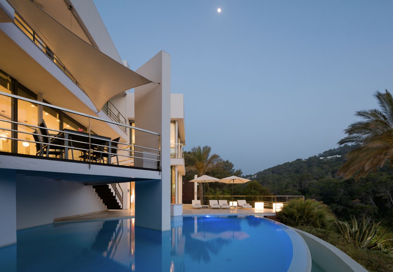 Villa in Sant Josep de Sa Talaia - CHERRY