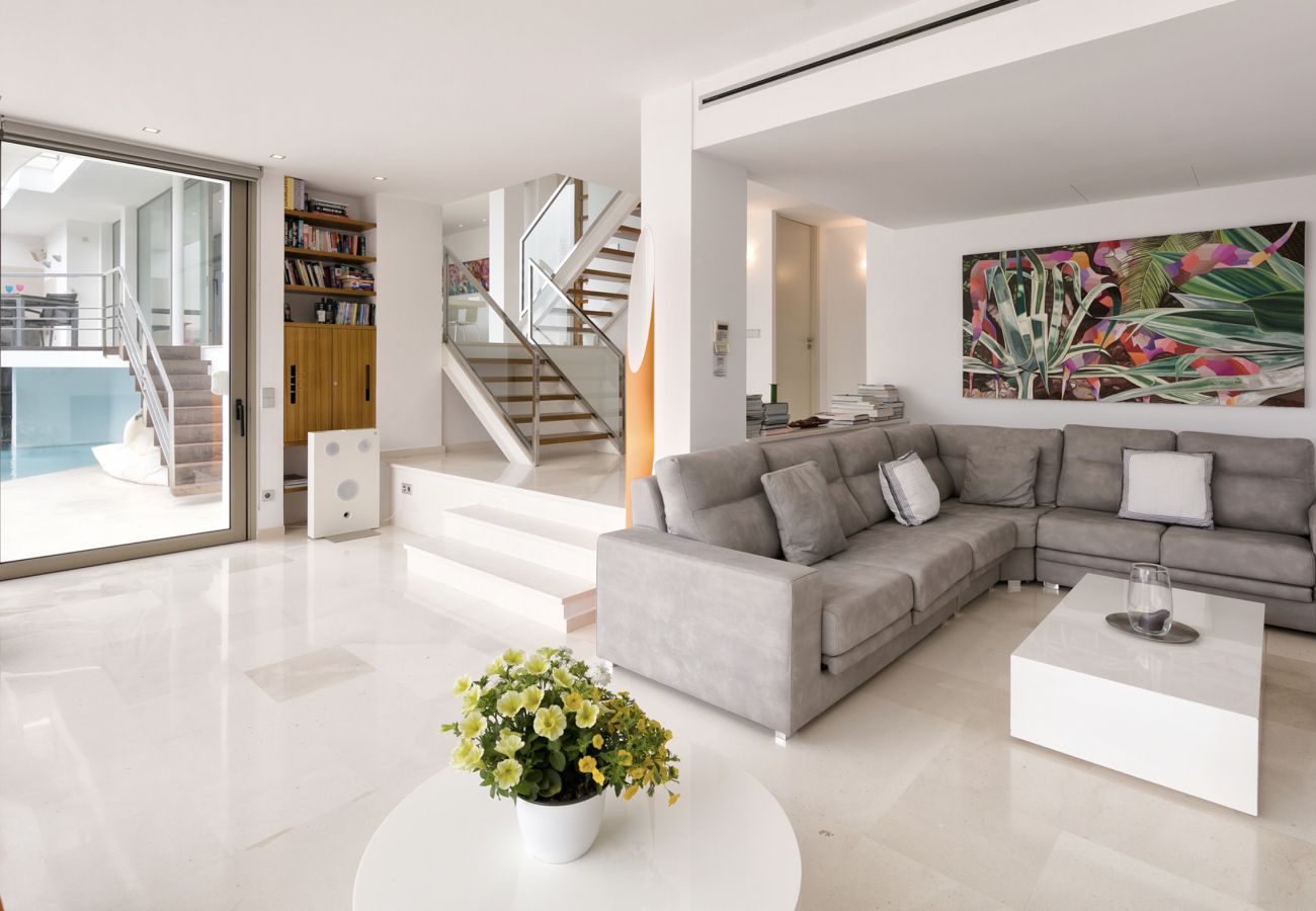 Villa in Sant Josep de Sa Talaia - CHERRY